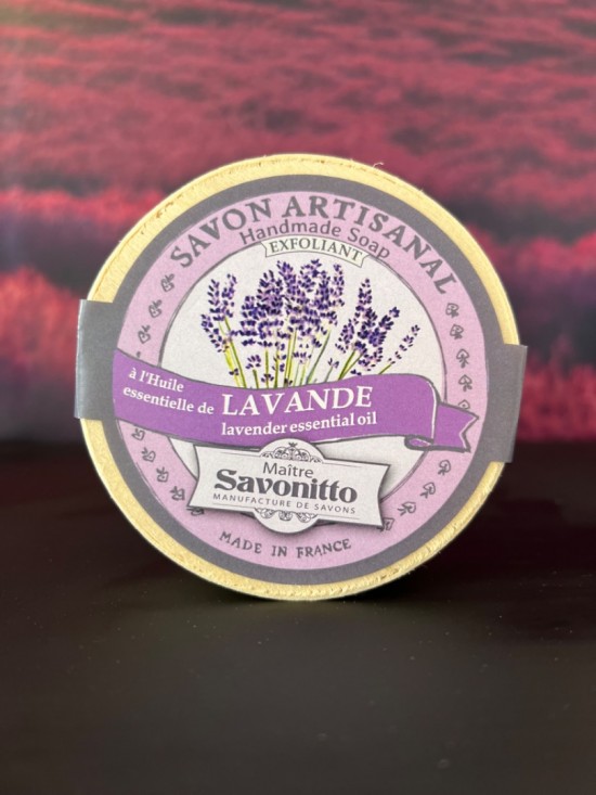 Lavendel exfoliërende zeep in houten doos maitre savonitto