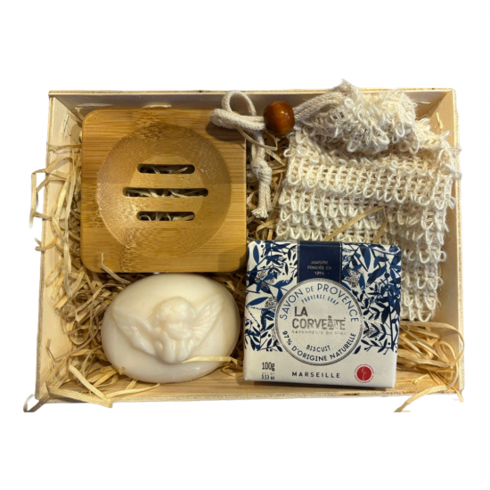 Kerstcadeau houten doosje zeep