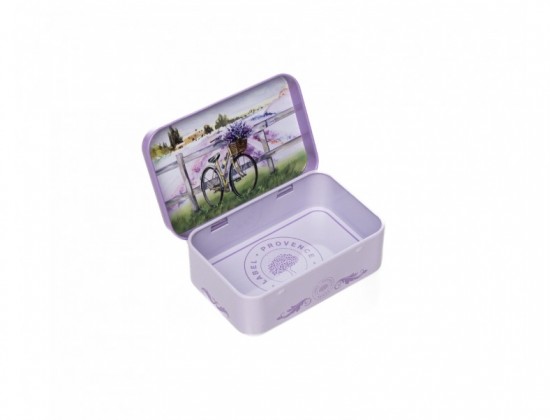 Zeepkist lavendelvelden met fiets bij een hek