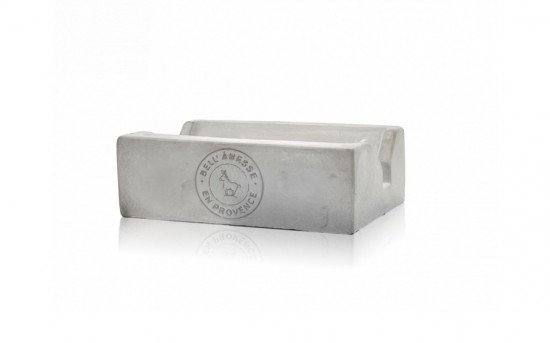 Zeepbakje gewreven beton