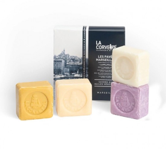 Set van 4 Marseille zepen Les Pavés Marseillais met lavendel, honing, kamperfoelie en amandel
