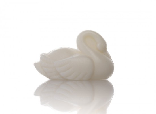 Kleine zeep in de vorm van een witte zwaan